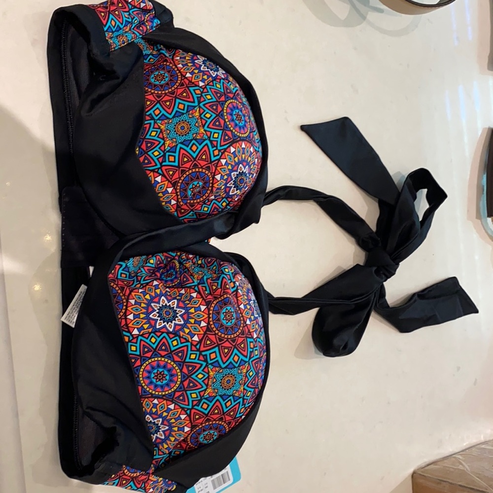 Halter top swim suit top
